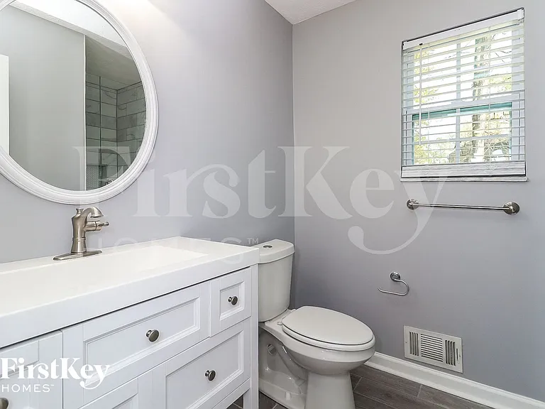 11215 Bramshill Dr — Photo 9