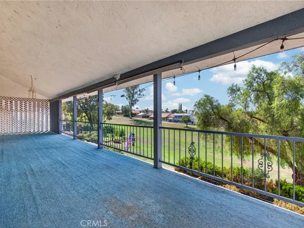 30785 Golden Gate Dr, Canyon Lake, CA 92587