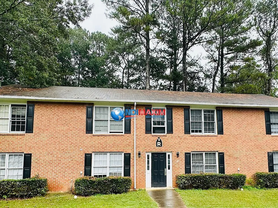 493 Stone Mountain St