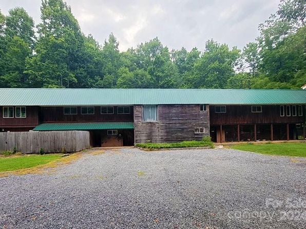 6695 Jeeter Shell Ave, Connelly Springs, NC 28612