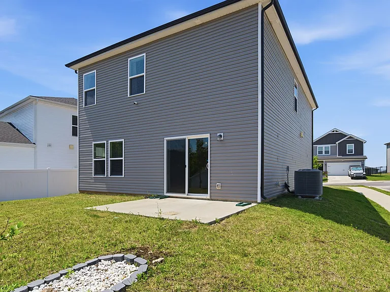 4371 Skyridge Dr — Photo 17