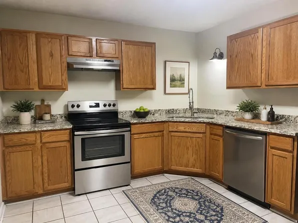 Jefferson Ridge Townhomes, 363 E Jefferson St #302, Madison, GA 30650