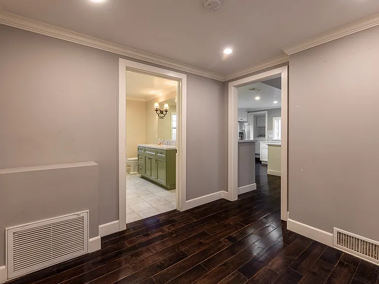 2021 Orchard Ln #A — Photo 3