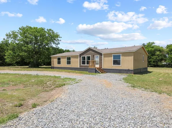225 Hemby Way, Bonham, TX 75418