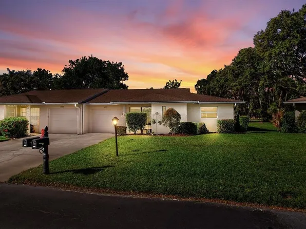 2979 Captiva Gardens Dr #22, Sarasota, FL 34231