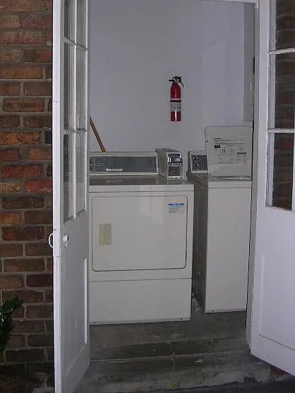 514 Madison St #8 — Photo 9