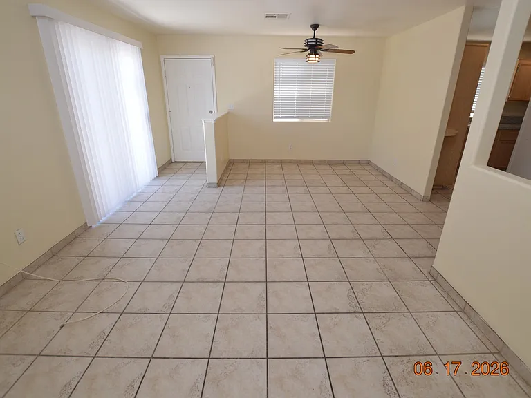 5738 Wind Dancer Dr — Photo 2