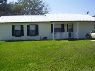 749 Memorial Dr, Sebring, FL 33870