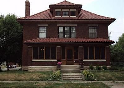 1st image of 237 E 4th St