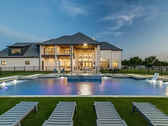 4th image of 7321 Bright Pl