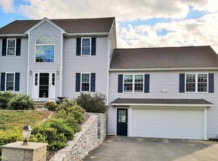 107 Bishop Rd, Fitchburg, MA 01420