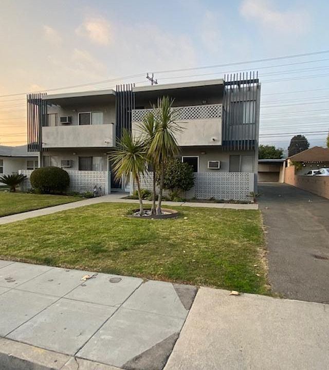 1st image of 1035 N Glendale Ave #1