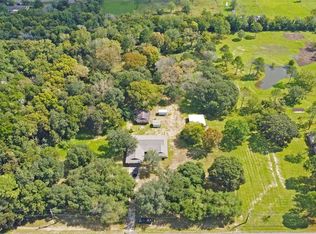 2071 County Road 155, Alvin, TX 77511