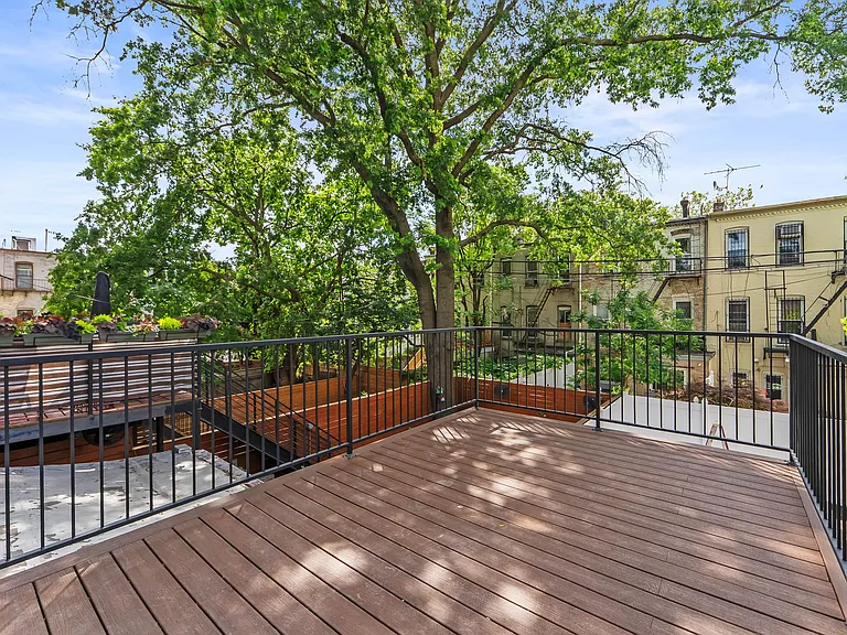 255 Weirfield St #2 — Photo 6