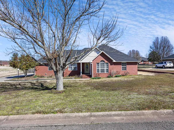 10060 Susan St, Danville, AR 72833