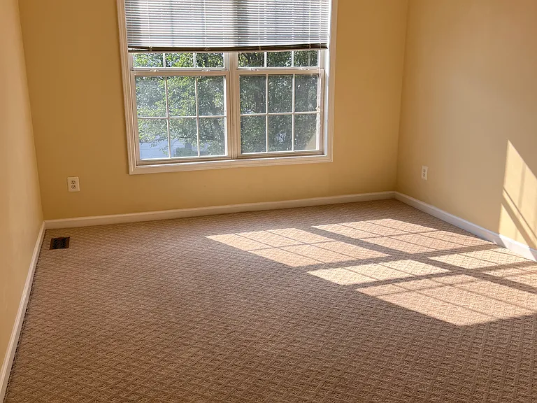 514 Coventry Dr — Photo 27