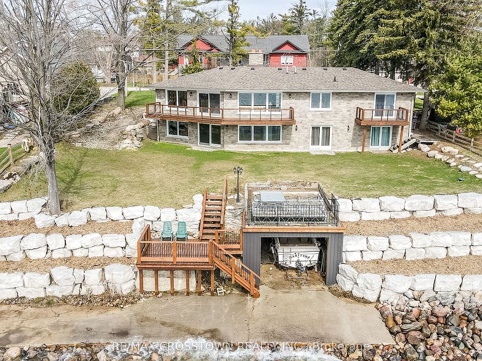 1st image of 29 Grandview Cres