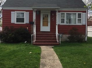 21 Long Valley Rd, Lodi, NJ 07644