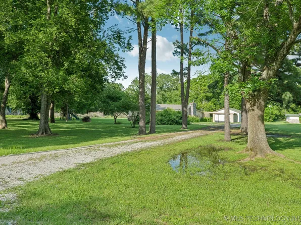 29677 S Pine Valley Dr, Catoosa, OK 74015