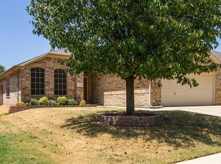 3716 Chapin Ct, Fort Worth, TX 76116