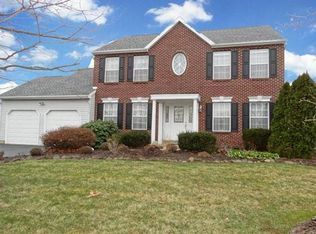 4978 W Rolling Glen Dr, Pipersville, PA 18947