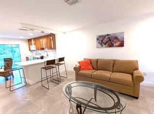 1425 Riverside Cir, Wellington, FL 33414