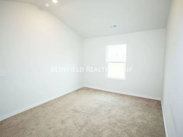 1568 Meditation Ln — Photo 33
