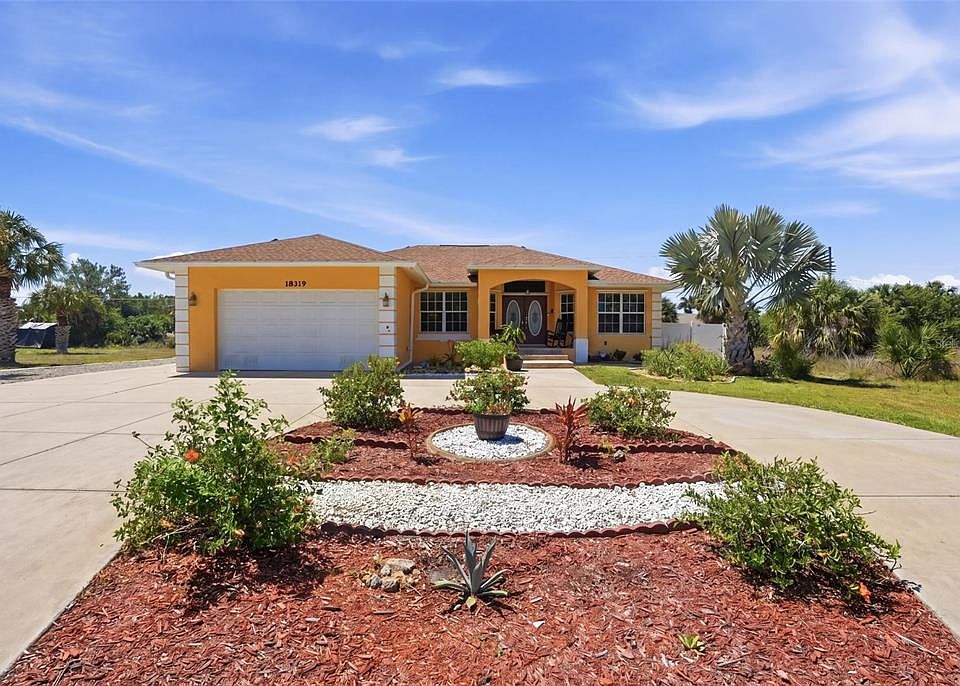 1st image of 18319 ARAPAHOE CIRCLE