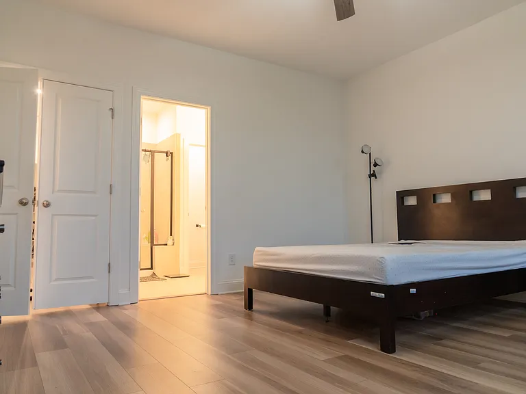 604 Amaranth Dr — Photo 22