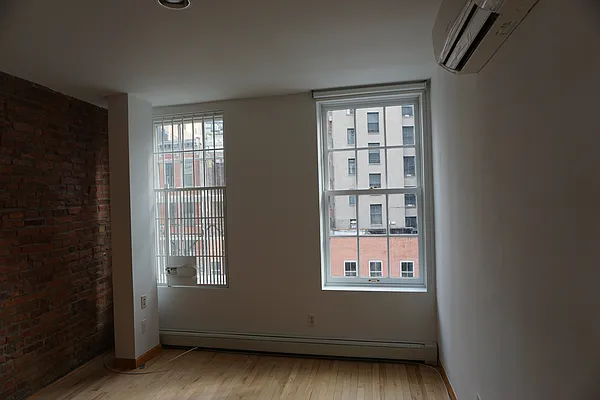 Rented by Compass | media 62