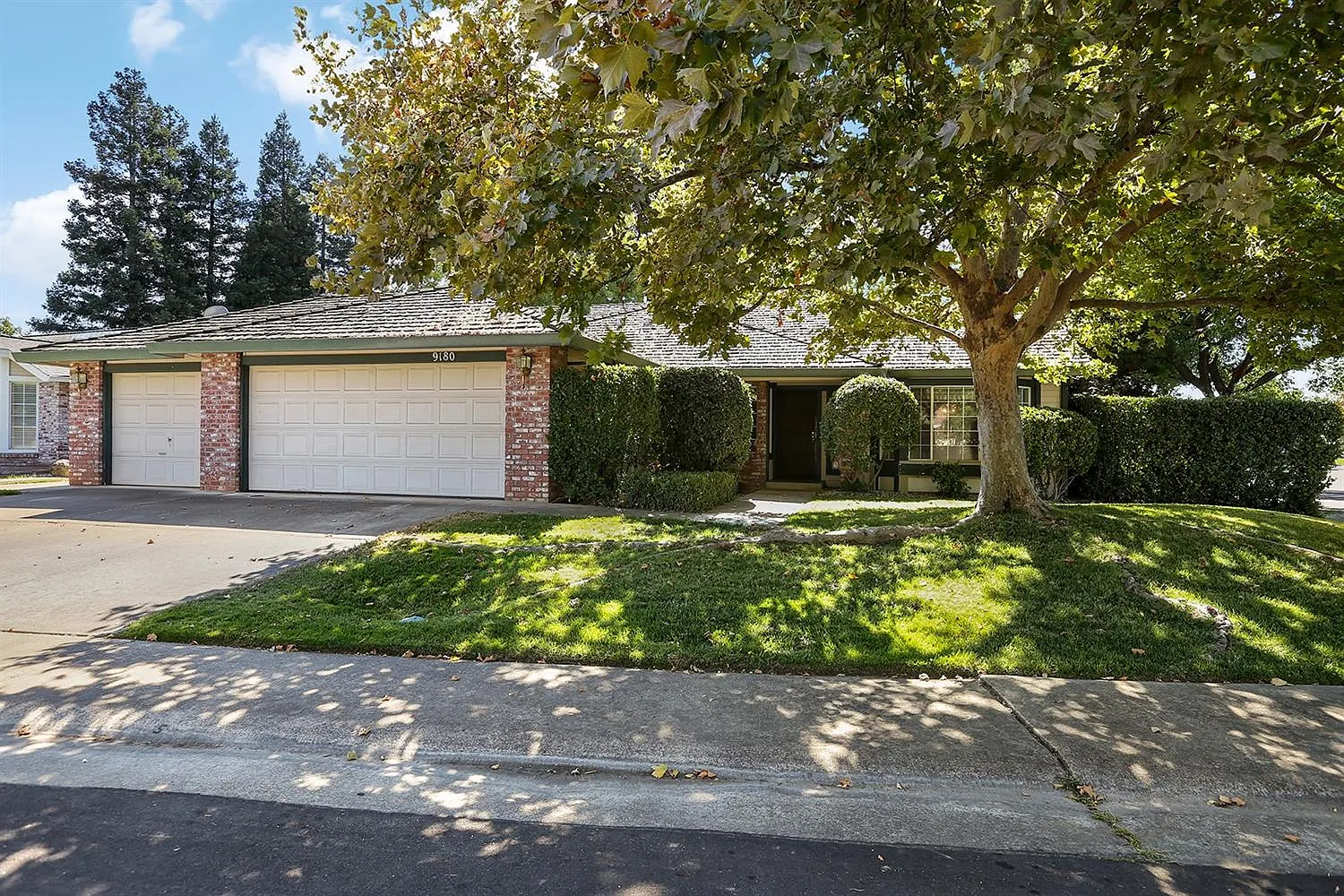 9180 Wollaston Way photo 1