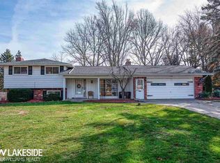 11766 Donna Marie Ct, Washington, MI 48095