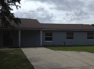 833 Kensington Dr, Orlando, FL 32808