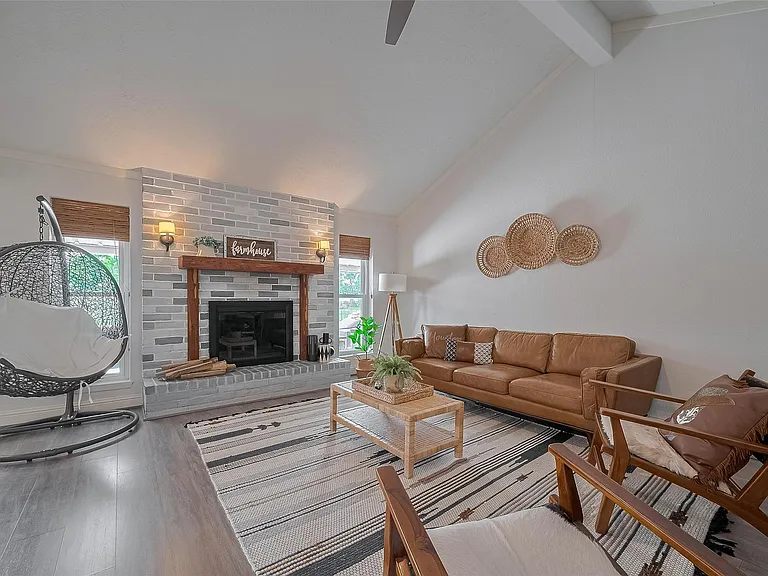 9526 Sandy Ln — Photo 9