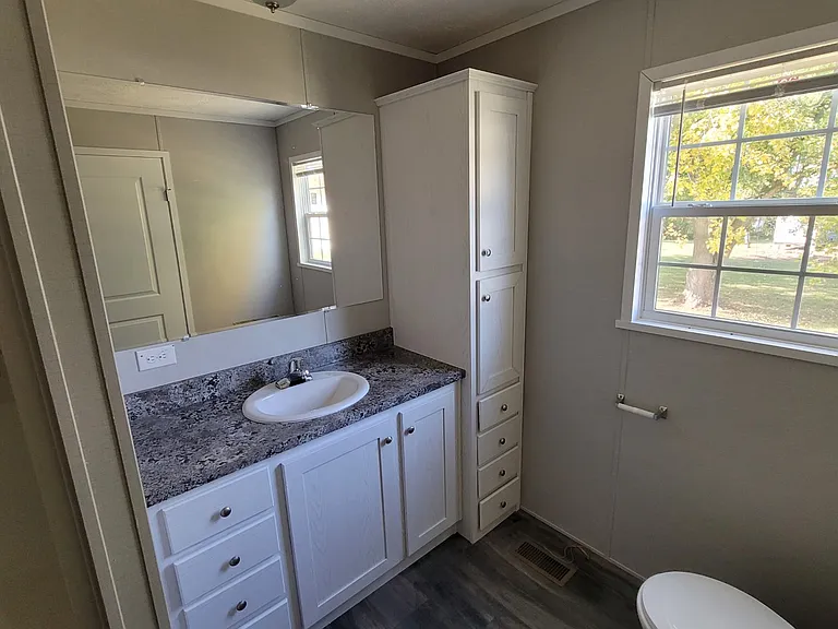 2801 S Stone Rd #83 — Photo 8