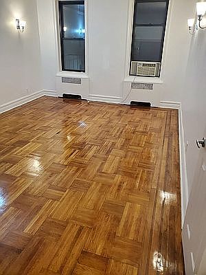 3rd image of 50 E 19th St APT B5