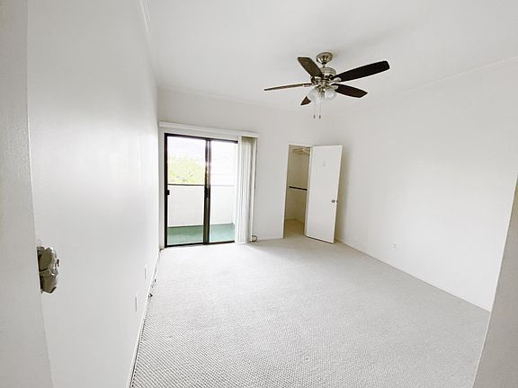5th image of 234 N Kenwood St APT 302