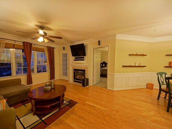 3rd image of 4359 Wilson Valley Dr APT 301