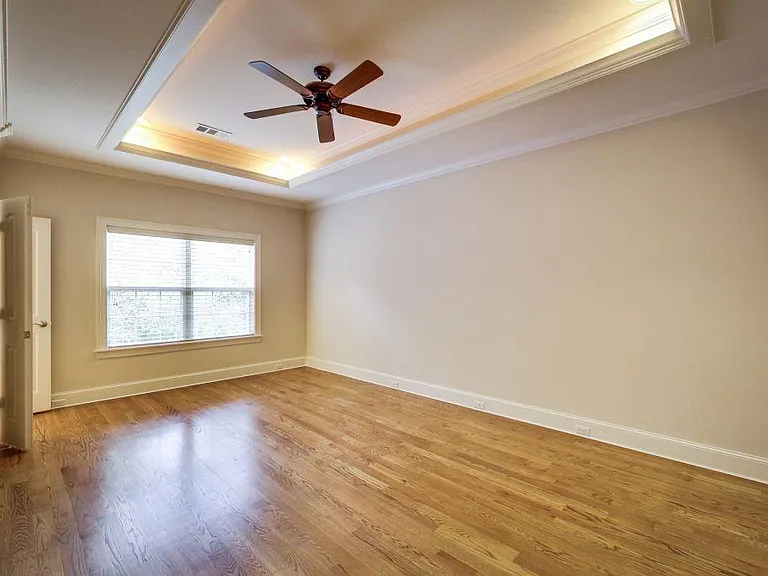 4324 Ione St — Photo 18