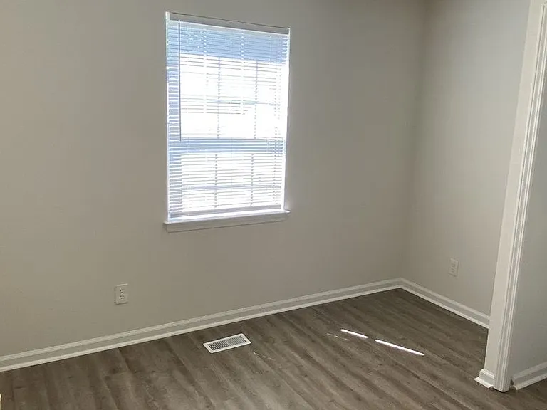 3122 Periwinkle Ct — Photo 16