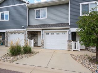872 S Sycamore Ave #9, Sioux Falls, SD 57110