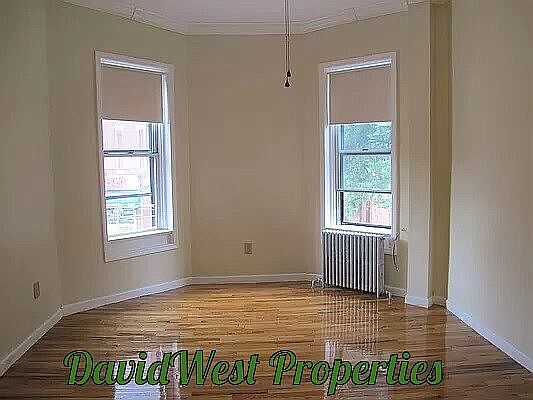 3rd image of 203 13th St #1