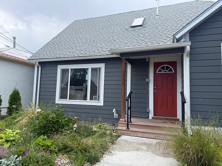 1531 Gallatin Ave — Photo 2