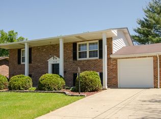 7319 Windemere Dr, Louisville, KY