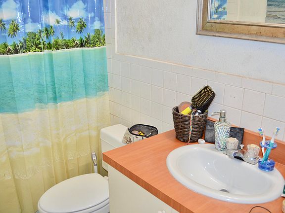 5th image of 54 Vista Mar