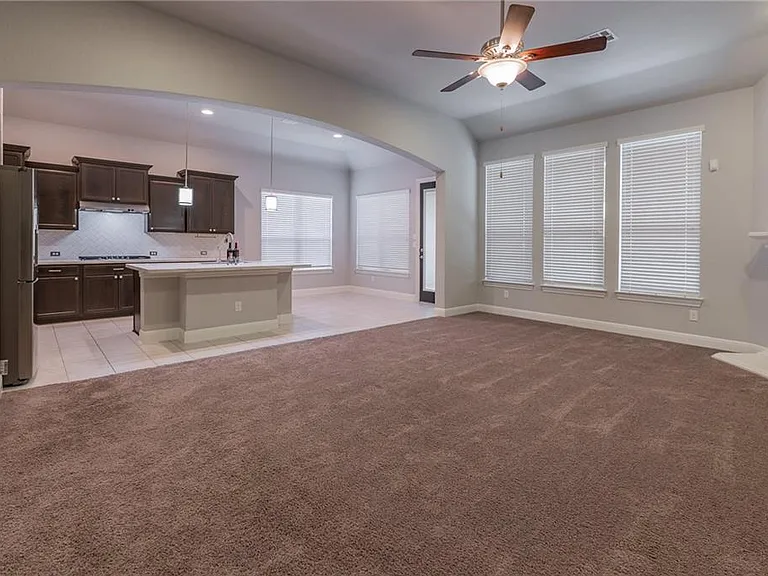 100 Orange Mimosa Ln — Photo 21
