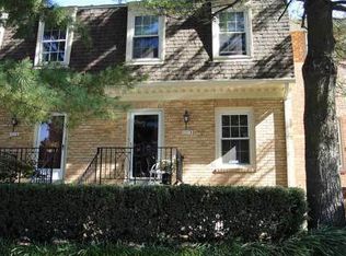 3267 Sutton Pl NW APT B, Washington, DC 20016