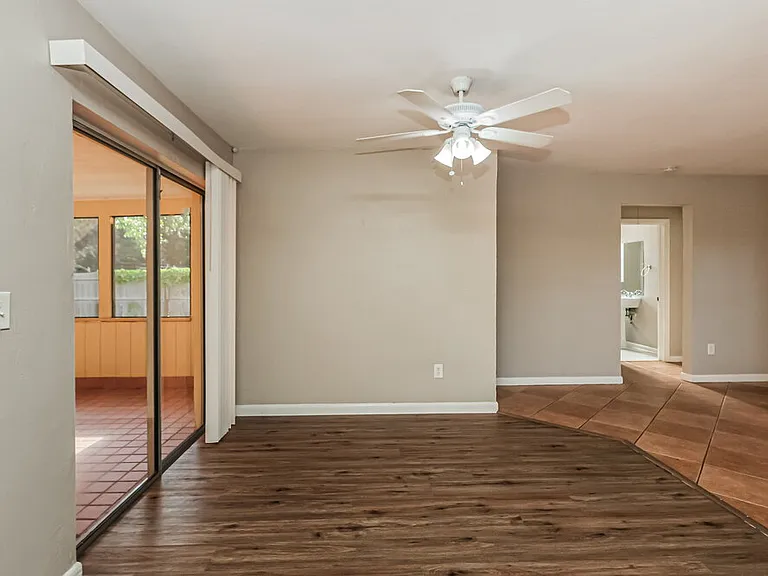 1887 Sunset Pl — Photo 5
