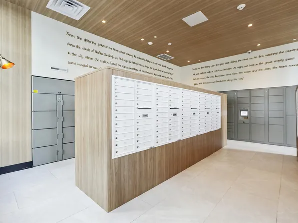 32 Oakland Avenue image 8 of 32