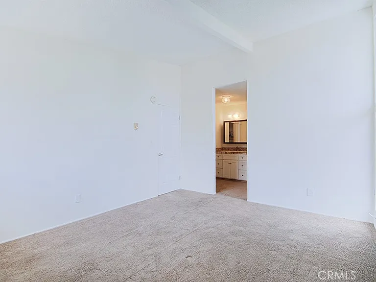 5542 Fernhill Cir #C — Photo 11
